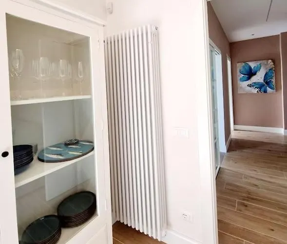 Kiki House Lungarno Флоренция