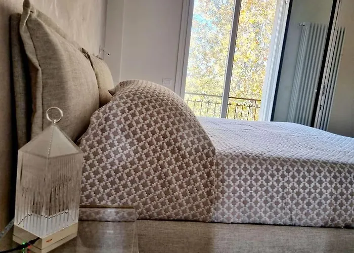 Kiki House Lungarno Флоренция